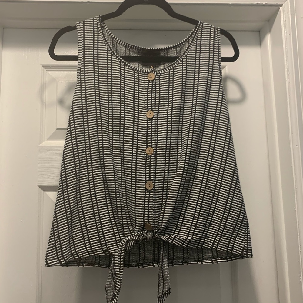 W5-Stripped Top